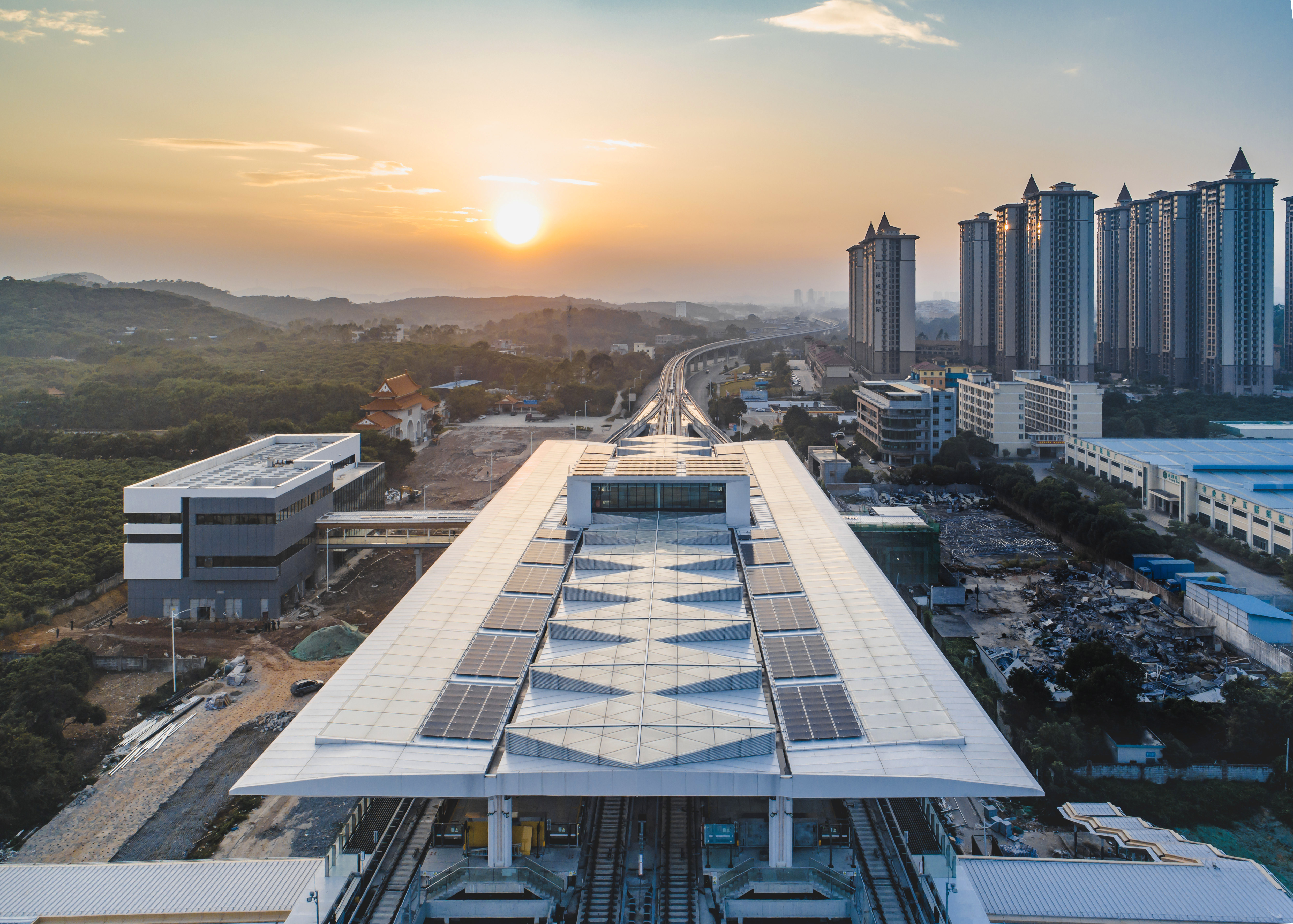 廣州市軌道交通21號線（長平站、金坑站、朱村站、山田站）